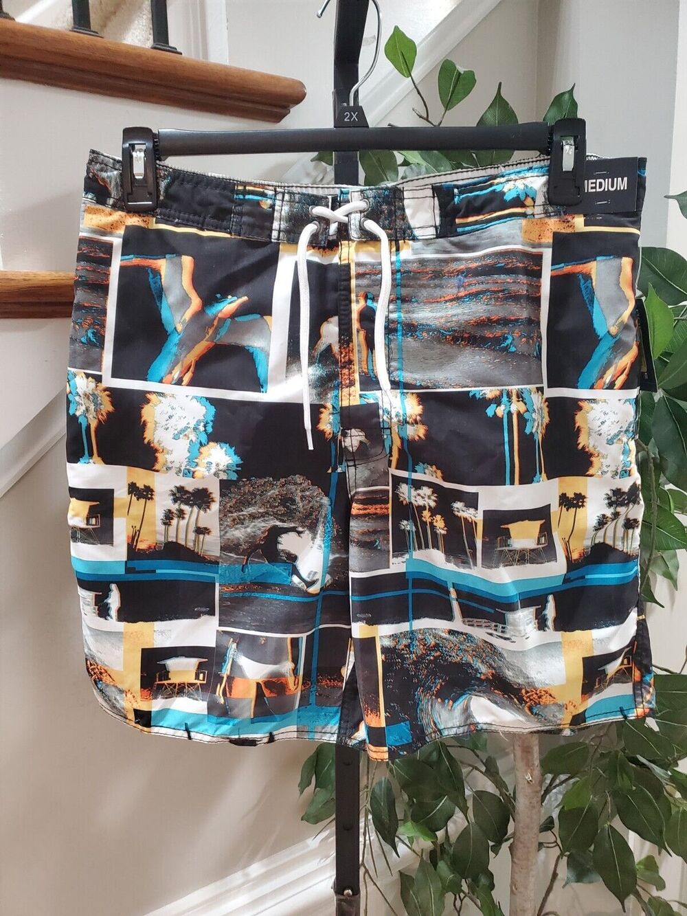 Roundtree & Yorke Men's Multicolor Polyester Pull On Stretch Swimwear Shorts XL